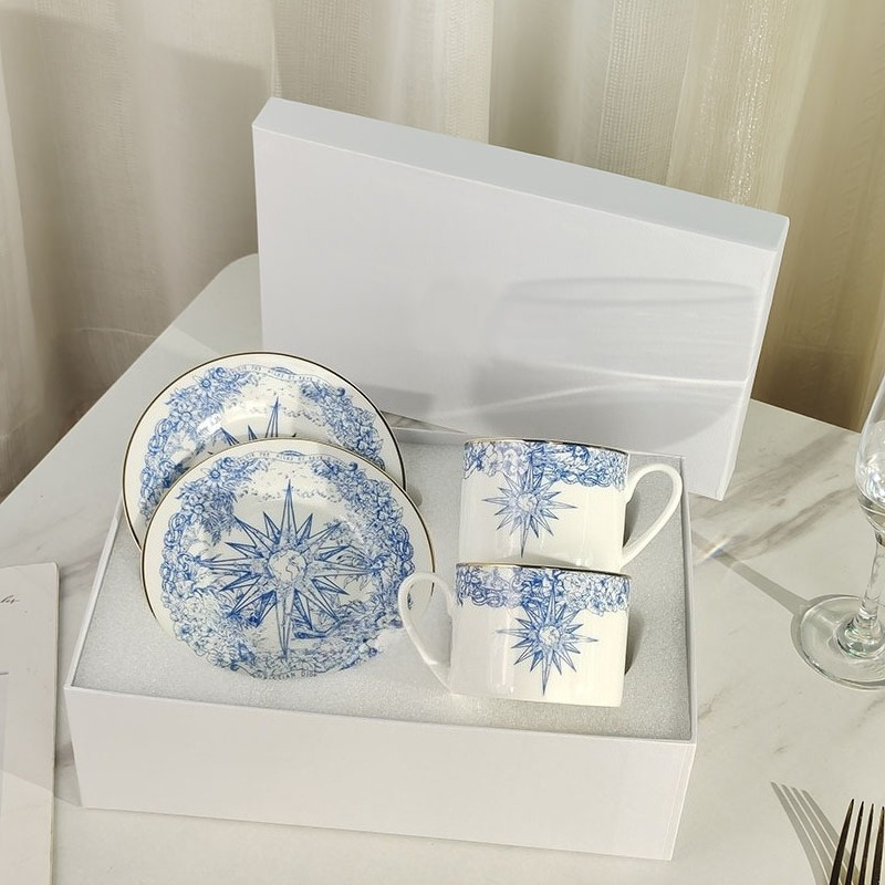 Coffee Tea Gift Set - Koffiekopje en schoteltje van porselein, Lucky