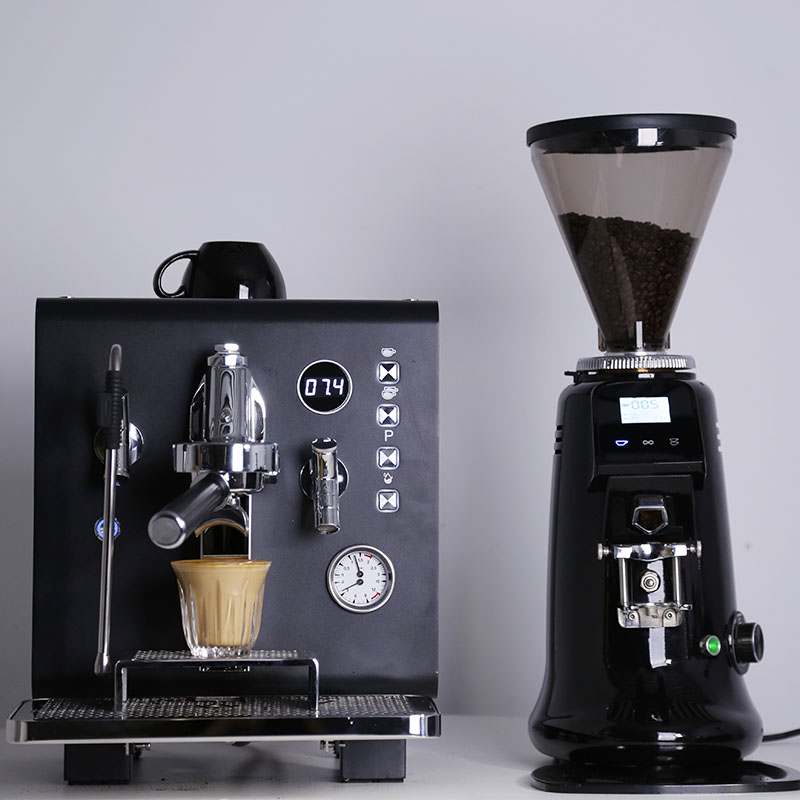 Professioneel roze semi-automa - Coffee & Tea Maker Machine recensie en prijs